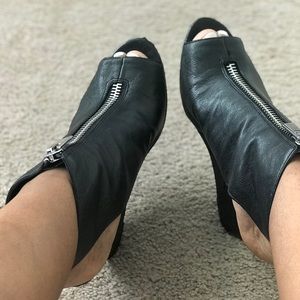 Black Nine West Peep Toe Zip Front Wedges